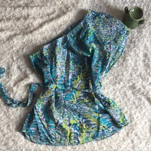 ✨NEW one sleeve top✨